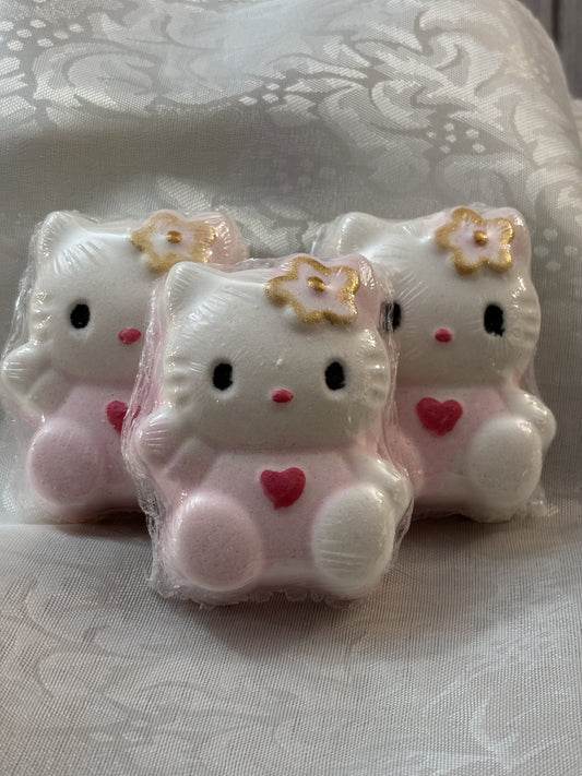 Cute Kitty Fizzy, Foamy Bath Bomb